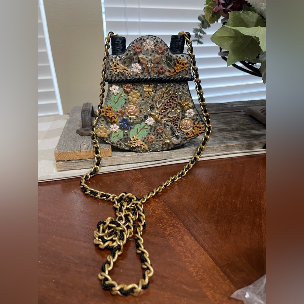Vintage Mary Frances Butterfly Beaded Bag box